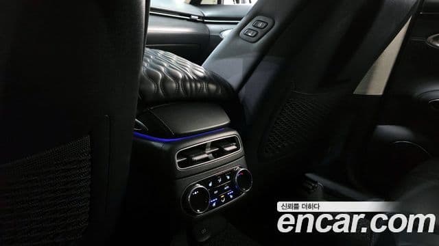 Genesis GV70, 2021 16