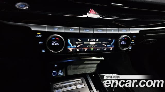 Genesis G80 (RG3) бензин 3.5 турбо AWD, 2022 18