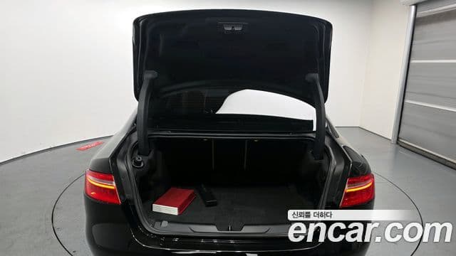 Jaguar XE Prestige, 2018 20