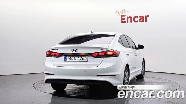 Hyundai Avante AD 1.6 GDI Value Plus, 2018 4