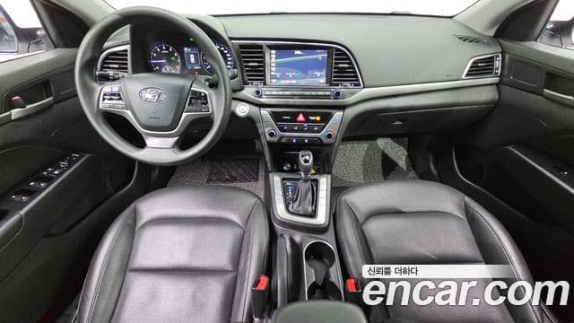 Hyundai Avante AD 1.6 GDI Value Plus, 2018 7