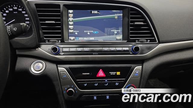 Hyundai Avante AD 1.6 GDI Value Plus, 2018 18