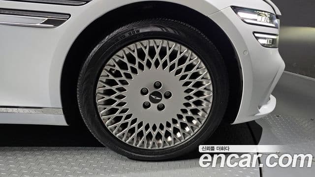 Genesis G80 (RG3) бензин 2.5 турбо AWD, 2025 все фото