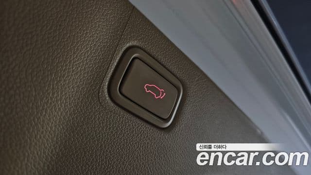 Kia The / новый New Carnival Special, 2019 17