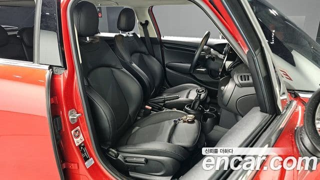 Mini Cooper 3세대, 2018 10