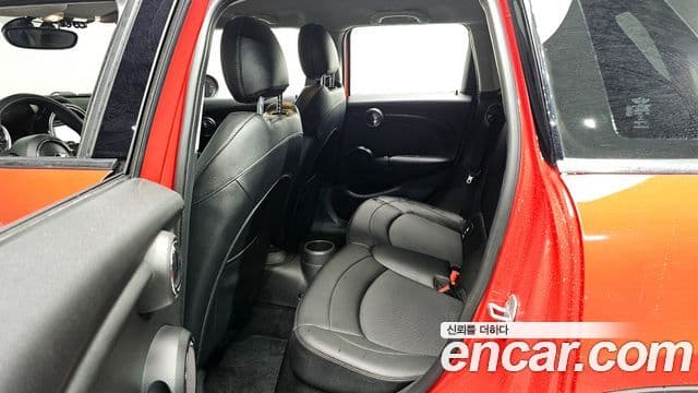 Mini Cooper 3세대, 2018 13