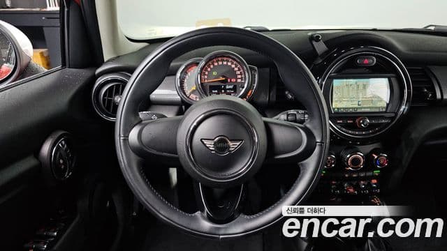 Mini Cooper 3세대, 2018 14