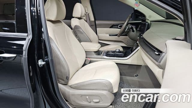 Kia Carnival 4세대 Signature, 2022 10