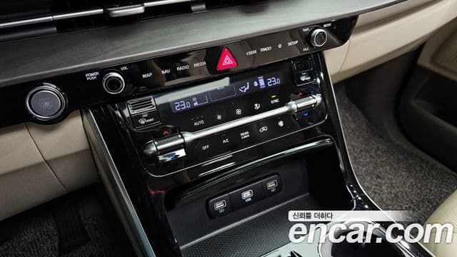 Kia Carnival 4세대 Signature, 2022 16