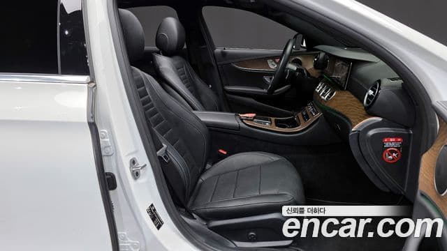 Mercedes-Benz E-класс W213 Exclusive, 2022 11