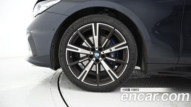 BMW 5시리즈 (G60) 530i xDrive M Sport, 2024 все фото