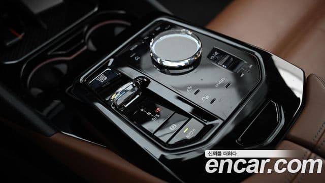 BMW 5시리즈 (G60) 530i xDrive M Sport, 2024 9