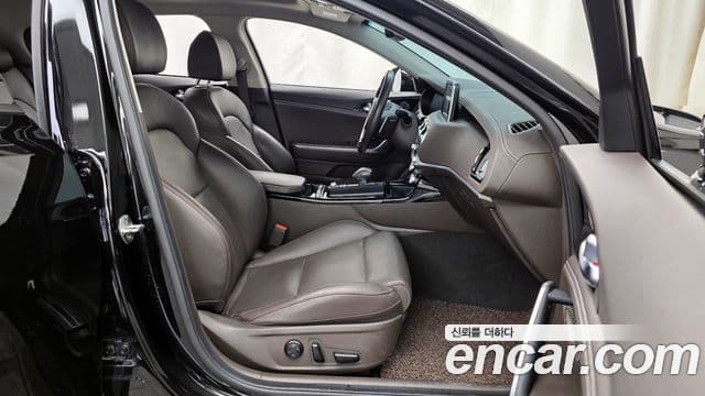 Kia 스팅어 Platinum, 2018 11