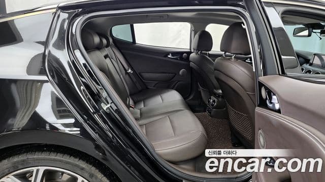 Kia 스팅어 Platinum, 2018 12