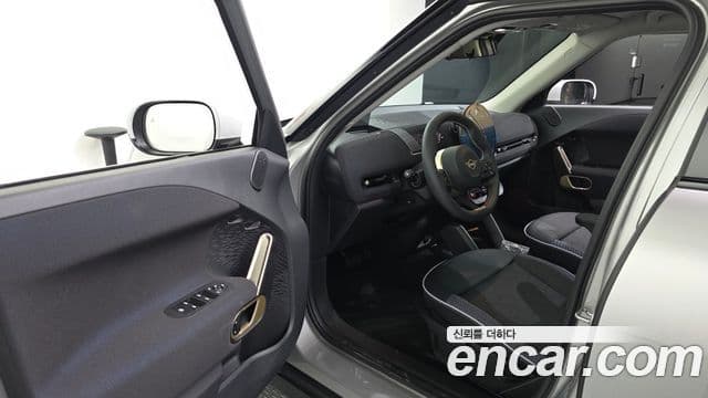 Mini Aceman 1세대 E Classic, 2025 10