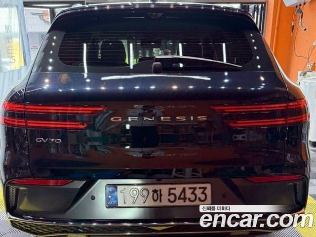 Genesis GV70, 2025 2