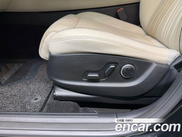 Genesis GV70, 2025 10