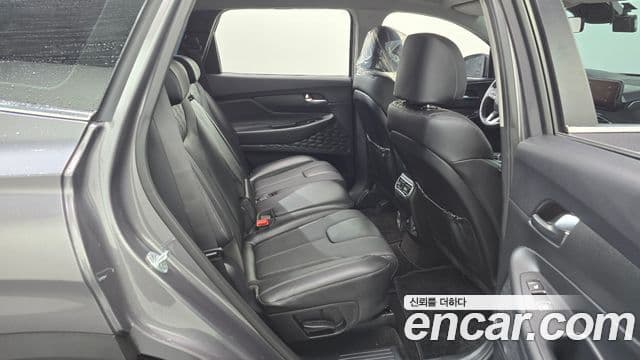 Hyundai The / новый New Santa Fe Exclusive, 2023 12
