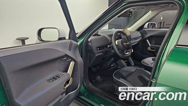 Mini Aceman 1세대 E Classic, 2025 10