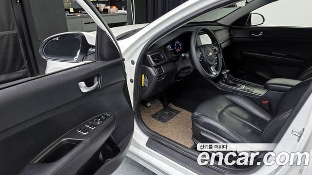 Kia K5 2세대 Style Edition, 2018 10