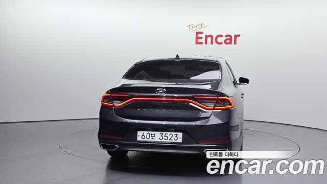 Hyundai Grandeur IG 3.0 LPi Modern (арендный автомобиль), 2019 4