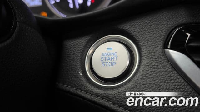 Hyundai Grandeur IG 3.0 LPi Modern (арендный автомобиль), 2019 18