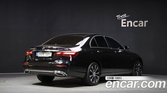 Mercedes-Benz E-класс W213 Exclusive, 2021 2