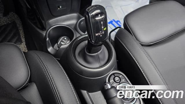 Mini Cooper кабриолет 3세대, 2024 9