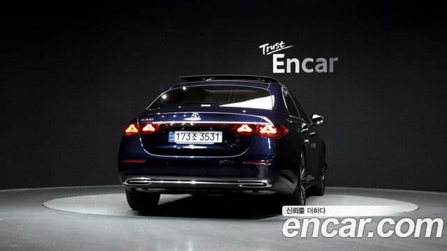 Mercedes-Benz E-класс W214 Avantgarde, 2024 4