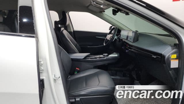 Kia EV6 Air, 2022 11