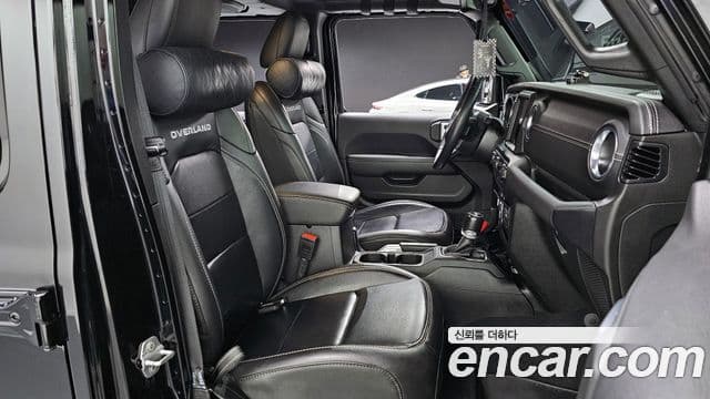 Jeep Wrangler (JL) 2.0 Overland 4도어, 2021 10
