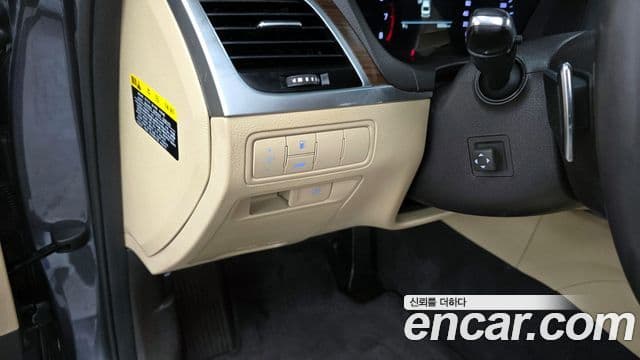 Genesis G80 Luxury, 2017 18