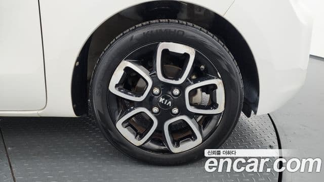 Kia The / новый New Ray Prestige, 2018 все фото