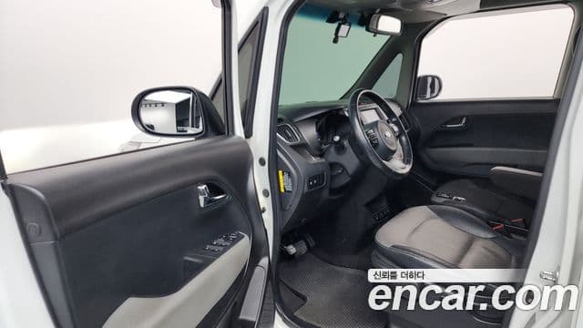 Kia The / новый New Ray Prestige, 2018 10