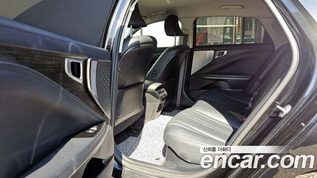 Kia K8 гибрид Noblesse, 2022 12