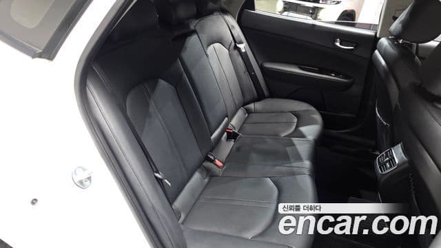 Kia K5 2세대 Noblesse, 2016 12