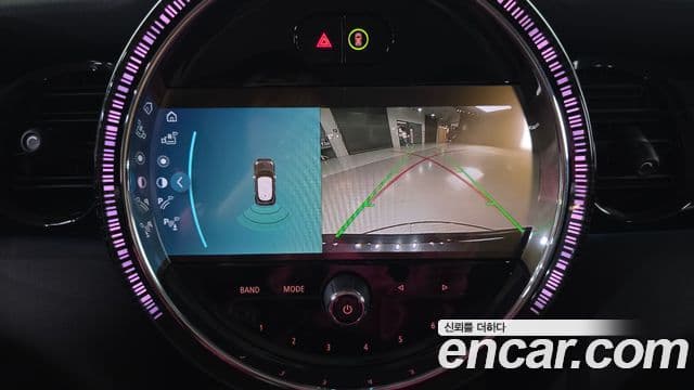 Mini Cooper 3세대, 2023 16