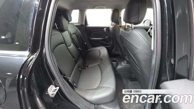 Mini Cooper 3세대, 2023 19