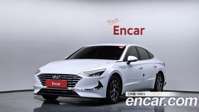Hyundai Sonata гибрид (DN8) Modern, 2022 1