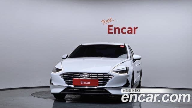 Hyundai Sonata гибрид (DN8) Modern, 2022 3