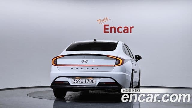 Hyundai Sonata гибрид (DN8) Modern, 2022 4