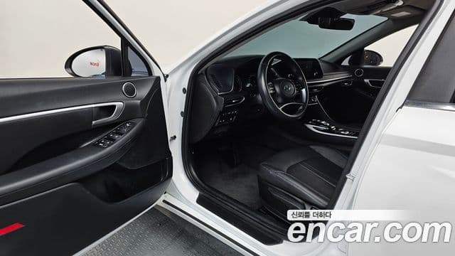 Hyundai Sonata гибрид (DN8) Modern, 2022 10