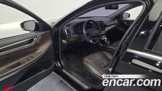 Hyundai Grandeur IG Special, 2018 10