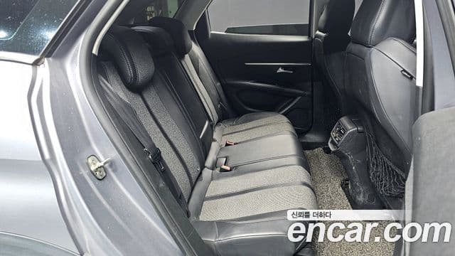 Peugeot 3008 2세대 1.6 BlueHDi Allure, 2018 12