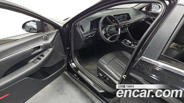 Hyundai Sonata (DN8) Premium Family, 2021 11