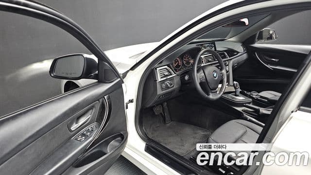 BMW 3시리즈 (F30), 2017 11