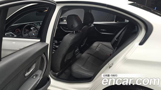 BMW 3시리즈 (F30), 2017 12