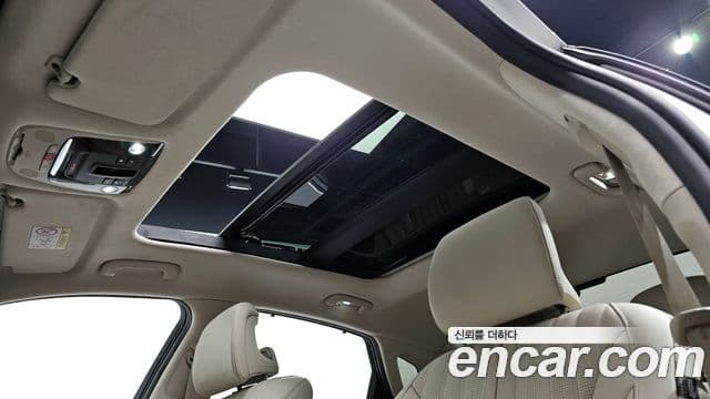 Kia The / новый New K8 гибрид Signature, 2026 21