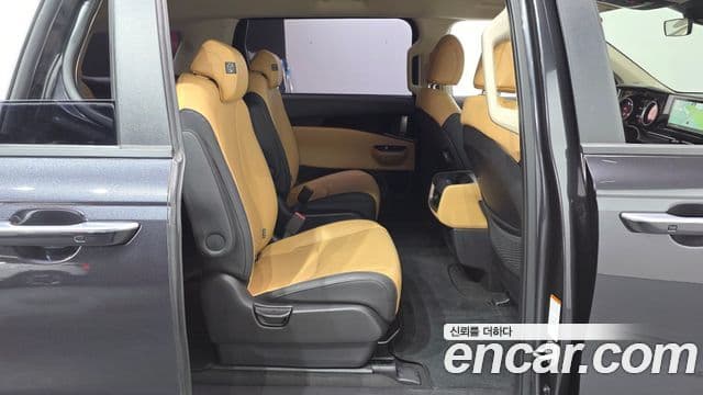 Kia Carnival 4세대 Prestige, 2022 12