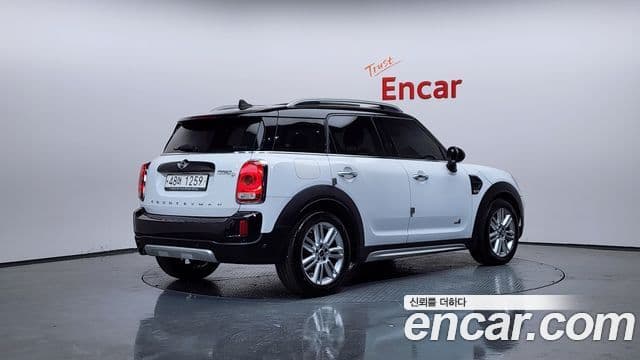 Mini Cooper D Countryman 2세대, 2017 2